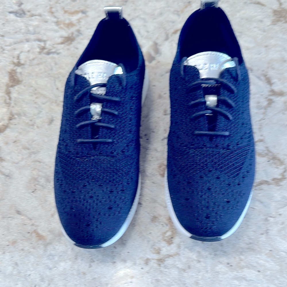 Cole Haan Zerogrand Stitchlite wingtip Oxfords women’s shoes Size 8